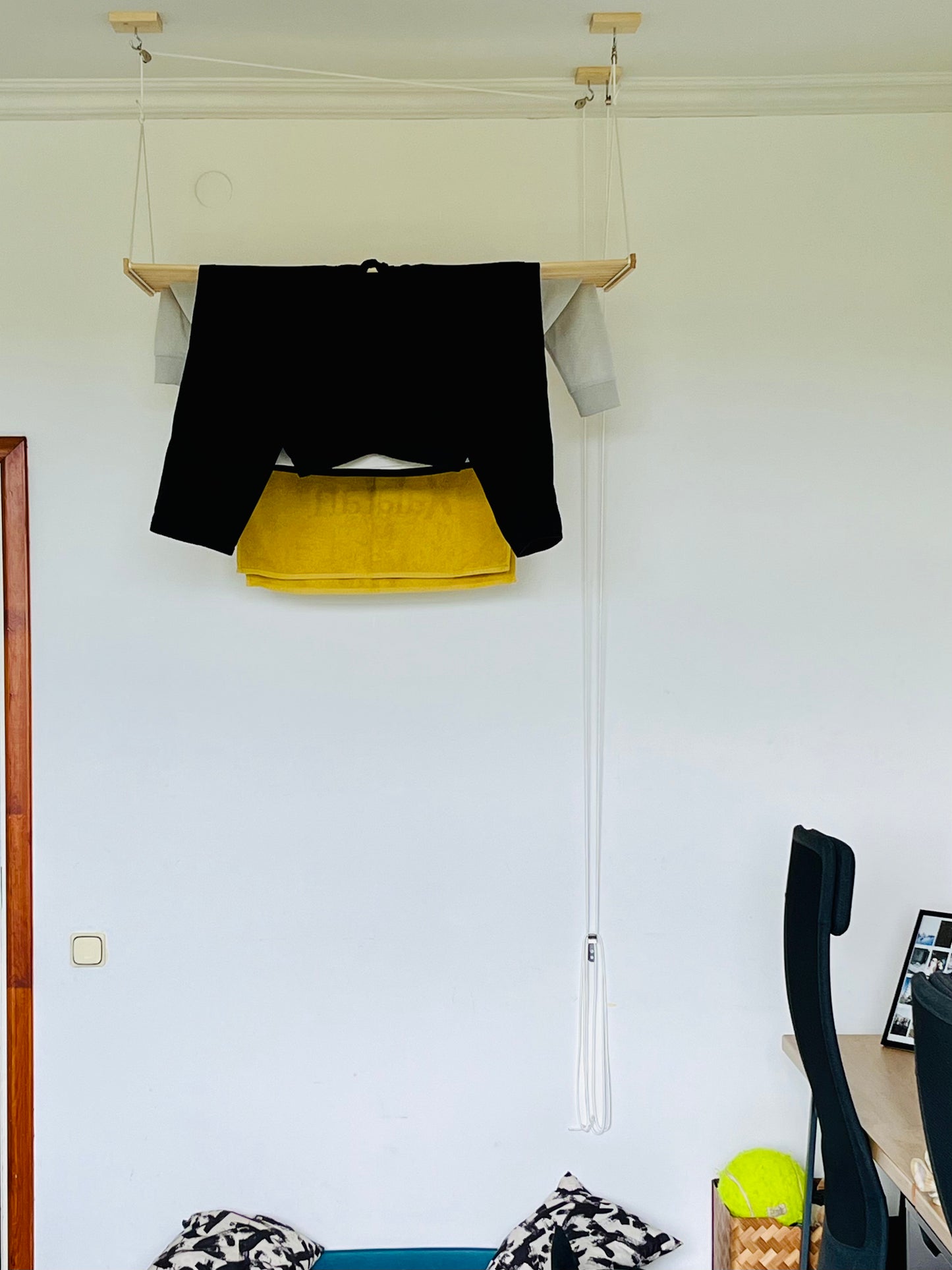 Ceiling Hanging Drying Rack (Ceiling Clothes Dryer)